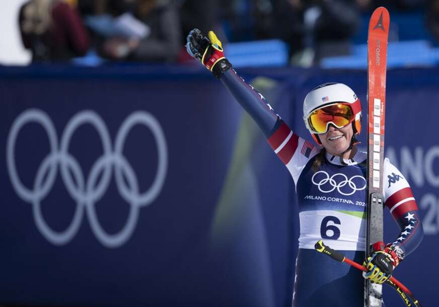 Amerika slavi i tuguje: Zlato Džonsonove ostalo u sjenci teškog pada Lindzi Von