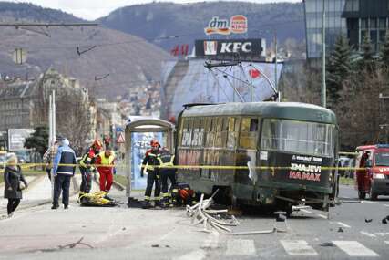 Vozač tramvaja prebačen u KCUS nakon nesreće "Čeka na ISPITIVANJE KOD PSIHIJATRA, u stanju je šoka"