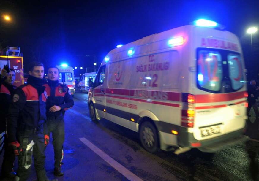 TRAGEDIJA U TURSKOJ Najmanje 16 osoba stradalo u 2 odvojene saobraćajne nesreće