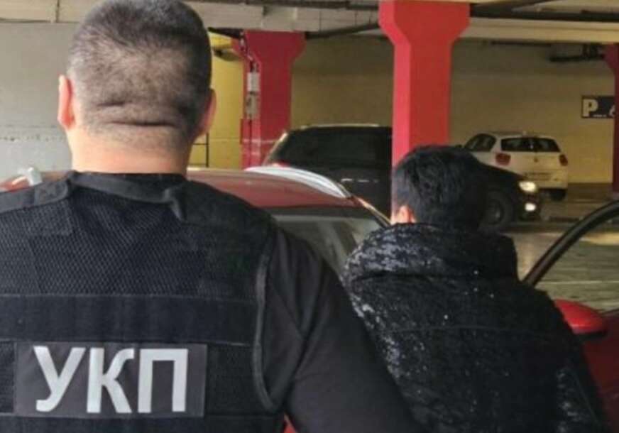 (FOTO) "Pali" tržišni inspektori: U policijskoj akciji "Ada" uhapšena još jedna osoba, u pretresima pronađena veća količina novca