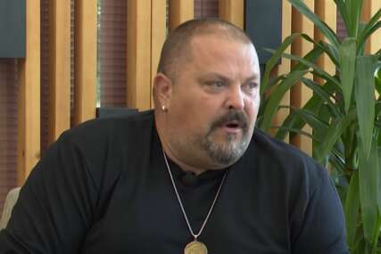 (VIDEO, FOTO) Proslavio se u emisiji "Nikad nije kasno": Stradali Erdoan je SIN POZNATOG MUZIČARA iz Brčkog