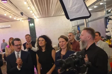 predrag popović slavi 20 godina braka