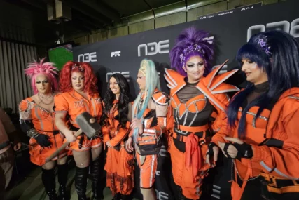 Narandžasta boja dominira: Harem Girls i Ivana Krunić PRIVUKLE PAŽNJU pred polufinale PZE 2026