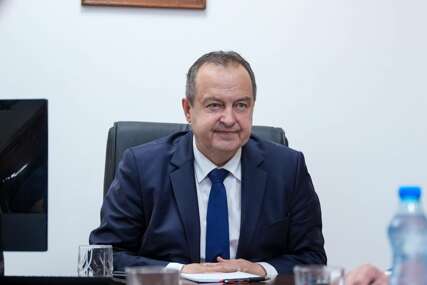Ivica Dačić skinut SA RESPIRATORA "Nastavljaju se mjere intenzivnog liječenja"