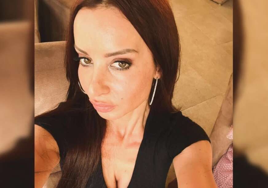(FOTO) MUŽ JE 3 GODINE VARAO Jelena Vučković nije prestala da vjeruje u ljubav, podijelila "znak pored puta"