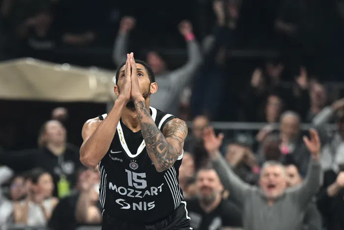 "Fokus mi je bio na Partizanu" Pejn otkrio kako je saznao da napušta crno-bijele