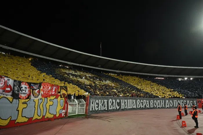 Sjajan potez navijača Zvezde: Koreografija sveca preko cijele sjeverne tribine