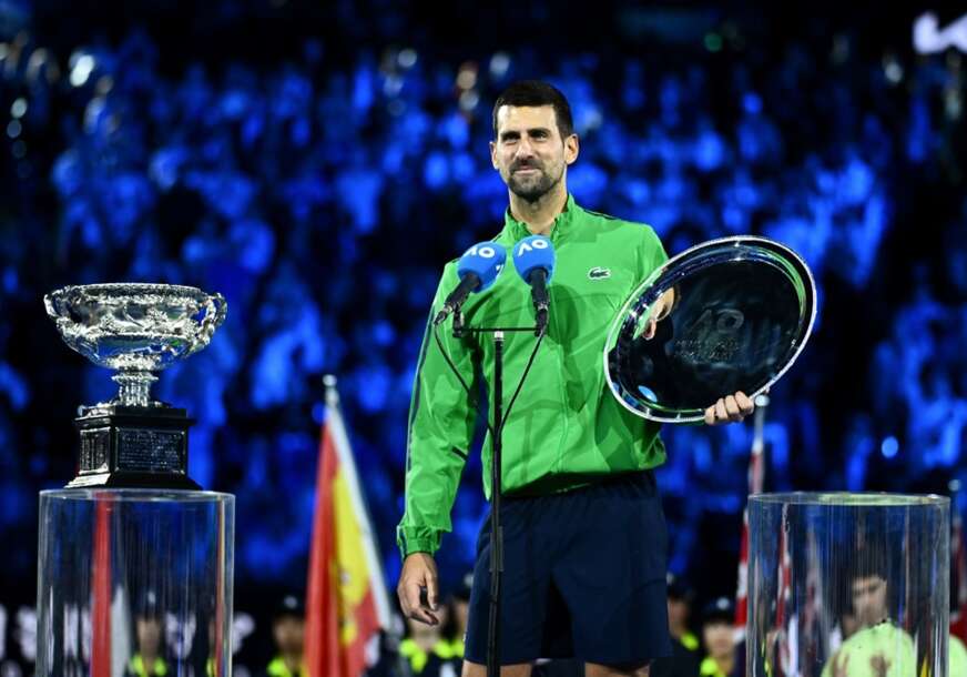 Novak Đoković s nagradom na Australijan openu