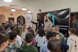 Osnovci u Narodnom pozoristu RS