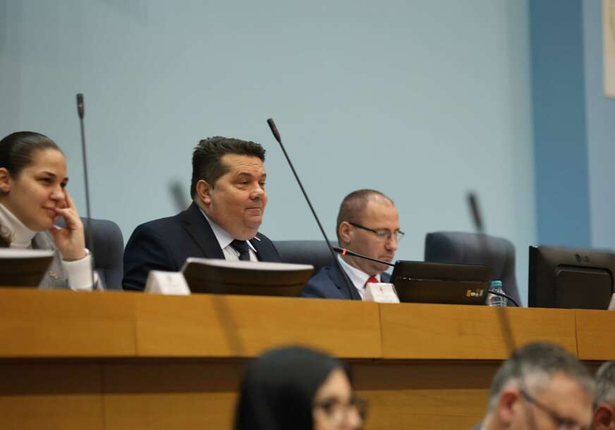 BEZ RASPRAVE Anđelka Kuzmić i Alen Šeranić izabrani za potpredsjednike Vlade Srpske