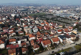 (FOTO) PROBIJANJE SPRATNOSTI U ROSULJAMA Ko i zašto dozvoljava zgrade od 7 spratova, MJEŠTANI U NEVJERICI