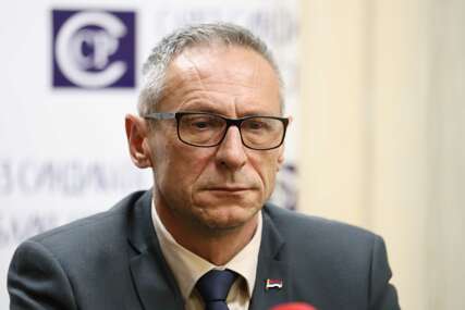 GUBITNIK DANA Radan Ostojić