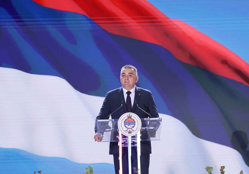(FOTO) “Srpski narod je uvijek branio sebe” Minić na svečanoj akademiji povodom Sretanja poručio da nas samo SLOGA može spasiti