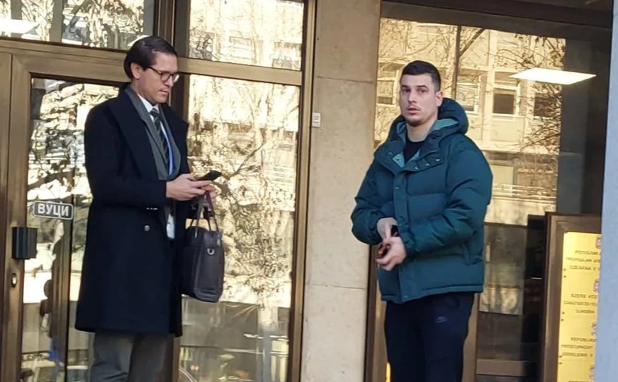 "U šoku sam" Jutjuber koji je pijan izazvao nesreću pušten da se brani sa slobode, njegov advokat se odmah oglasio