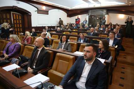 O vrtićima od jutros, pomaka nema: Još nije usvojen ni dnevni red Skupštine grada, prijedlog i vanredna sjednica