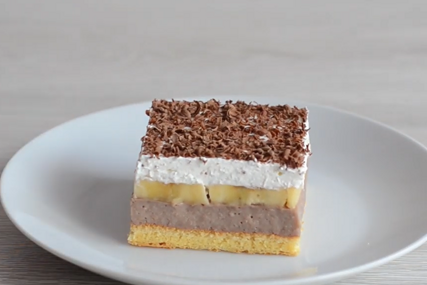 Gotove su u 3 poteza: Banana kocke sa gotovim korama su desert koji će vam se jako svidjeti