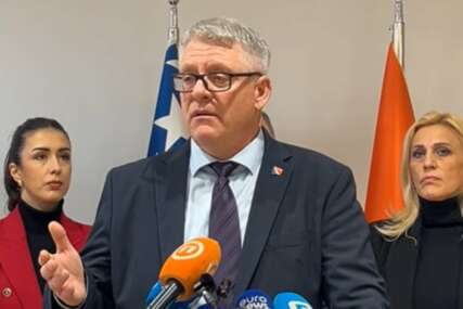 (VIDEO) „Ako pogledate Amidžića, pravi Turčin Anadolac“ Begić uputio niz UVREDA na račun ministra finansija i trezora