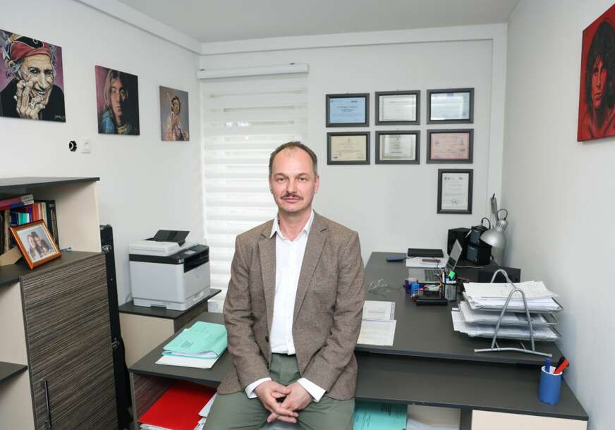 HIT DANA Dario Sandić