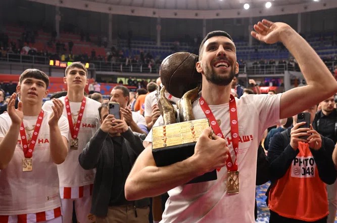crvena zvezda