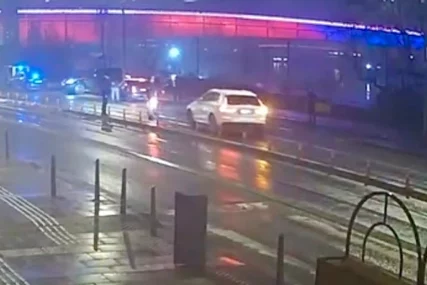 (VIDEO) ISPLIVAO SNIMAK Pjevačevi otmičari se oglušili o naređenje policije i započeli bjekstvo