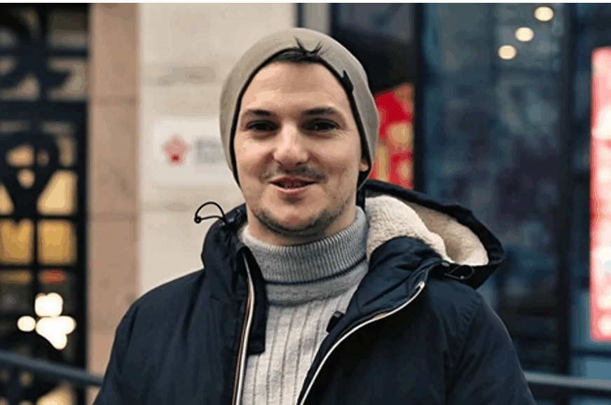 (VIDEO) Dejan je definitivno rođen pod srećnom zvijezdom: Prije 10 godina postao LOTO MILIONER, kupio stan u Beogradu, a onda ga je opet stiglo iznenađenje