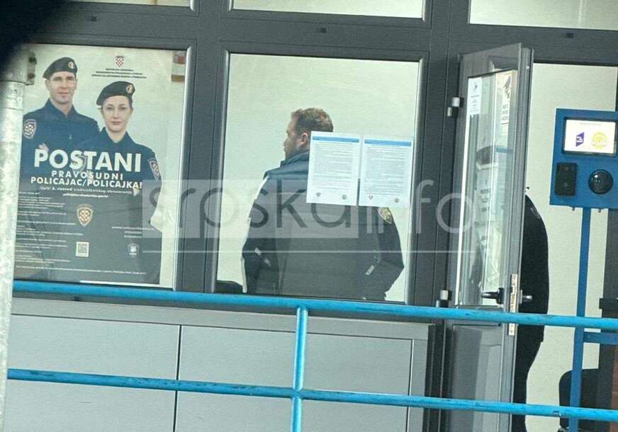 SAZNAJEMO Evo koliku je kaznu MORAO PLATITI: Gradonačelnika Banjaluke Draška Stanivukovića PRETRESLA HRVATSKA policija na granici