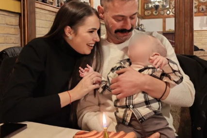 PORODIČNA IDILA Milan Vasić proslavio rođendan u krugu najmilijih, pa objavom sve razniježio