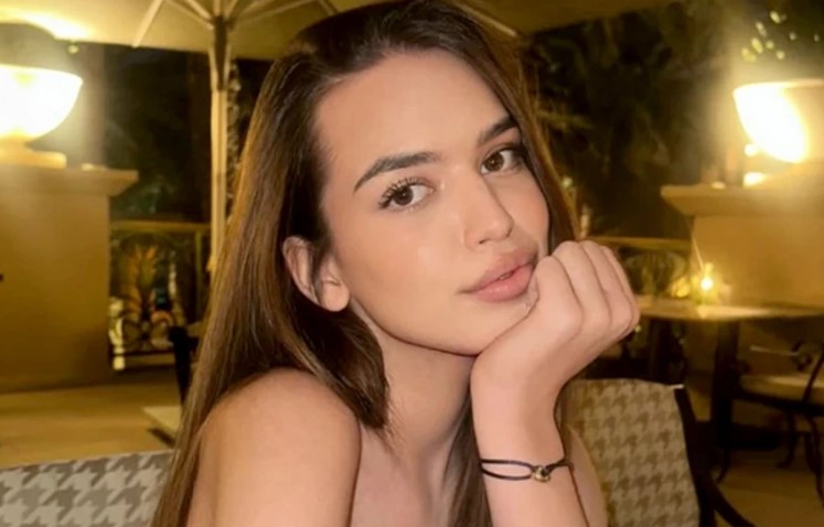hana ikodinović 