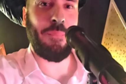 (VIDEO) "Srećno Noleeee" Pjevač prekinuo nastup, obratio se Đokoviću, pa mu posvetio pjesmu