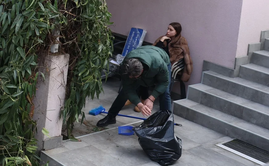 bačena bomba na kuću zdravka čolića