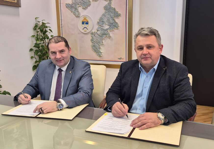FOTO: USTUPLJENA FOTOGRAFIJA