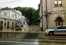 Policija istražuje okolnosti nesreće: Dijete TEŠKO POVRIJEĐENO nakon udara motocikla u Trebinju