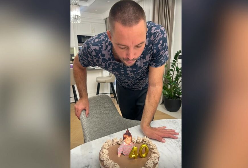 viktor troicki