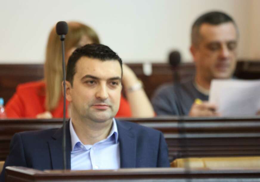 GUBITNIK DANA Aleksandar Bajić 