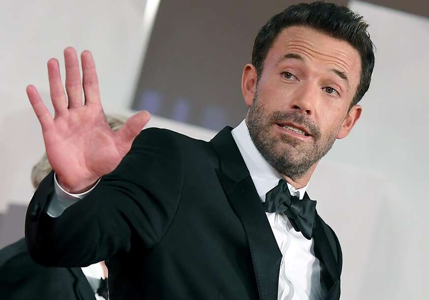 Bura na mrežama: Ben Aflek prodao AI kompaniju "Netfliksu" za 600 miliona dolara