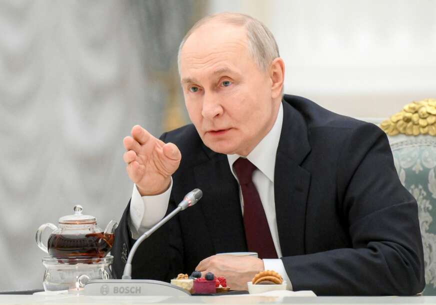 "USLUGA ZA USLUGU" Putin ponudio Trampu tajni dil, on sve odbio