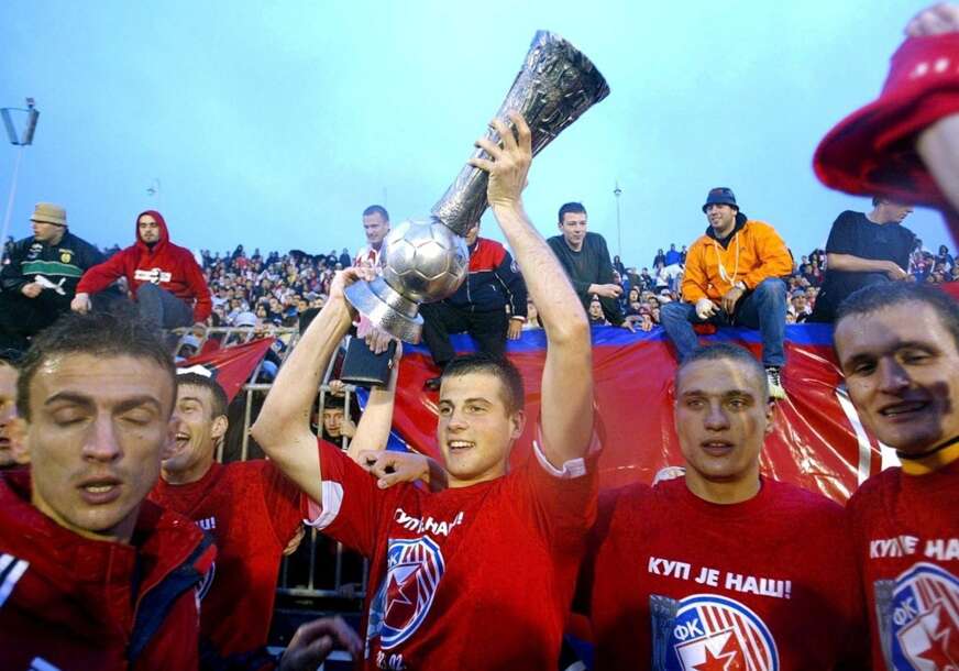 U slobodno vrijeme jeli girose i čuvali svlačionicu:  Evo kako je Lalatović uz Vidića razbio klanove u Zvezdi