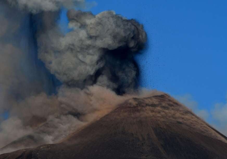 Epicentar na vulkanu Etna: Snažan ZEMLJOTRES POGODIO Siciliju