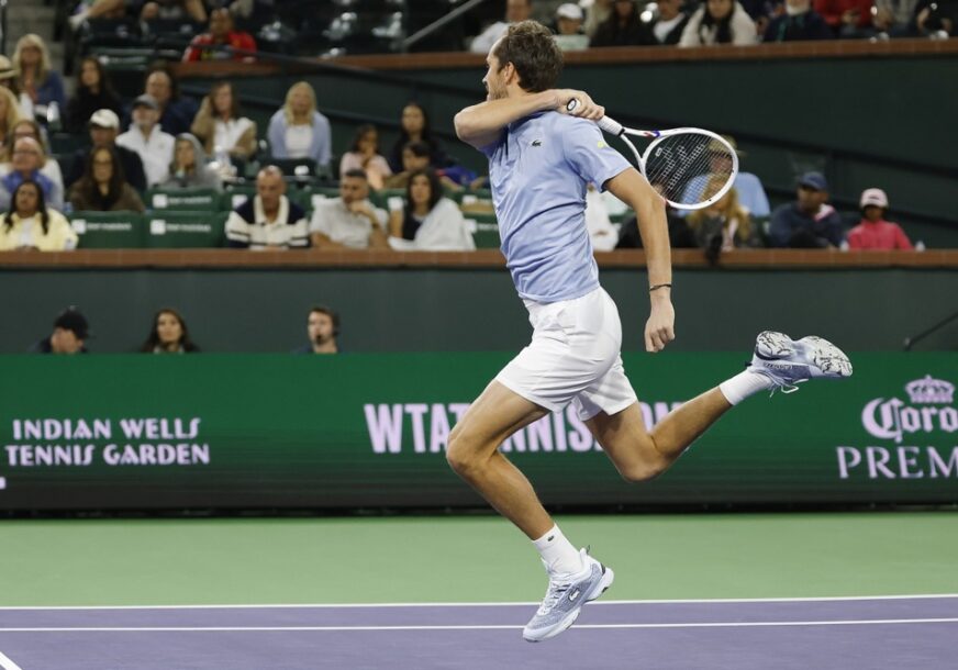 (VIDEO) Stari poznanik: Novak Đoković saznao ko može da mu bude prepreka za polufinale Indijan Velsa