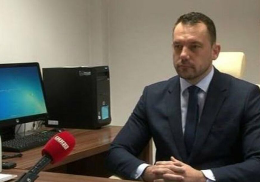 NAKON 20 DANA OD PREUZIMANJA DUŽNOSTI Šešelj smijenjen sa mjesta v.d. hidroelektrane Bistrica, evo i zbog čega