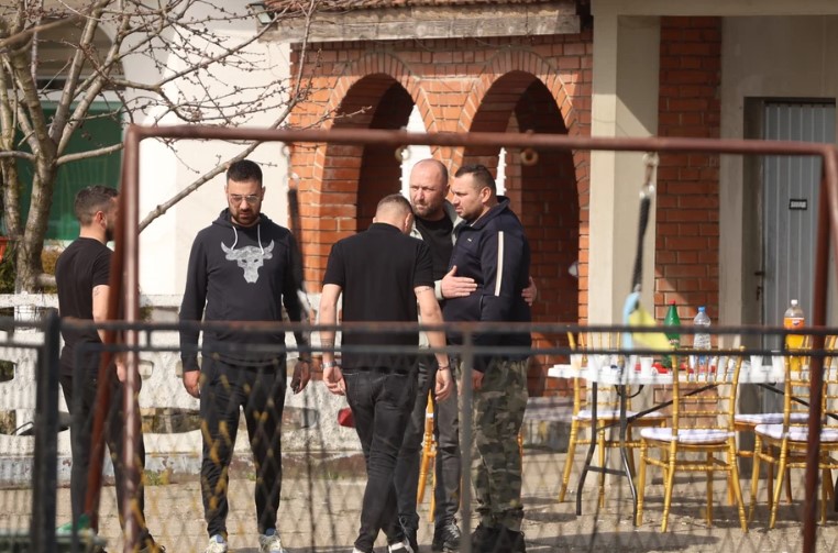 Dragan Lazić, prijatelji