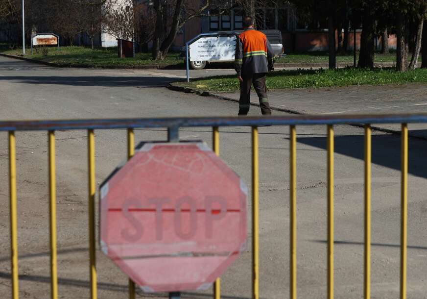 "Nemamo drugog izbora" Radnici "Nove Ljubije" stupili u ŠTRAJK GLAĐU, pogledajte šta traže za svoje porodice