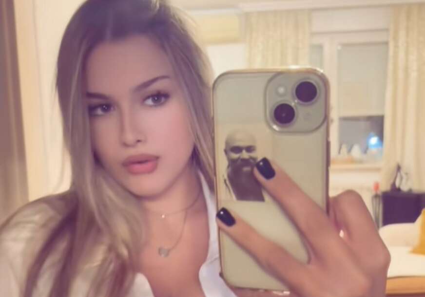 (VIDEO) Imala je SAMO 3 GODINE kada je POGINUO: Luisova najmlađa kćerka izgleda kao anđeo, a jedan detalj svima privlači pažnju