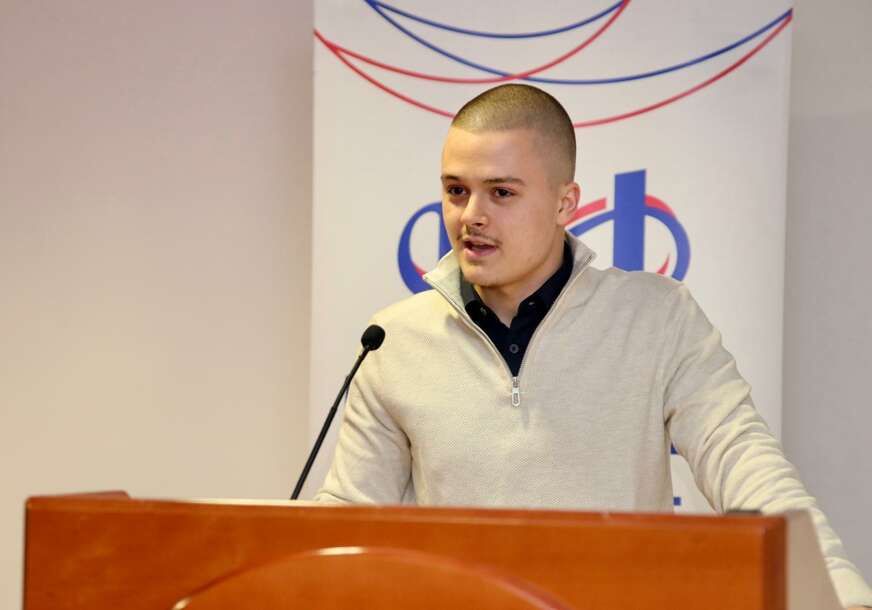 „Cijena goriva nije problem za SNSD“ Herbez tvrdi da je vlast ODVOJENA od stvarnosti