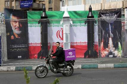 (VIDEO, FOTO) "OVO JE DOVELO TRAMPA DO LUDILA" Iran jednim potezom srušio ponos Amerike, a Putin je umiješao prste u sve