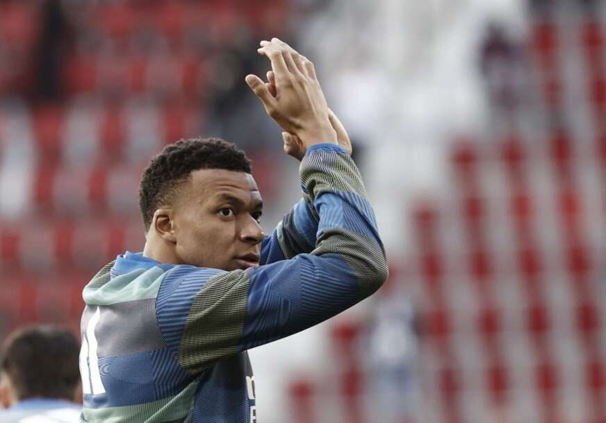 Skandal na kvadrat: Real zamolio Mbapea da laže o greškama ljekara i pogrešnom koljenu