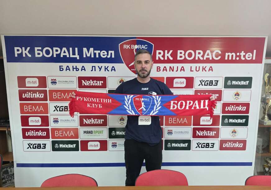 (FOTO) Saradnja još 2 godine: Mirko Mikić produžio ugovor sa Borcem