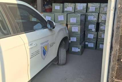 (FOTO) Akcija "Tranzit": Oduzeta krijumčarena roba u vrijednosti oko 170.000 KM