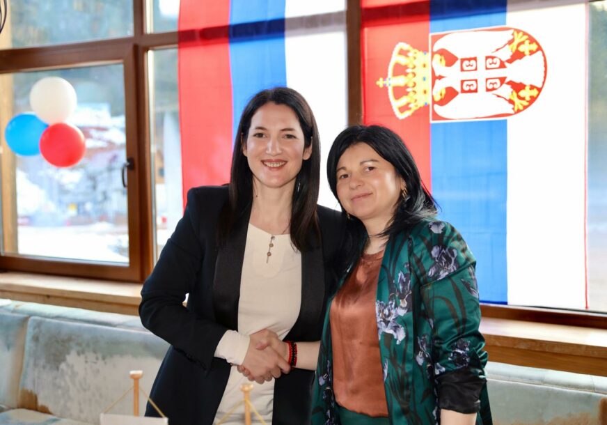 (FOTO) Održana Osnivačka skupština: Bobana Janković GLAS NARODNOG FRONTA u Palama