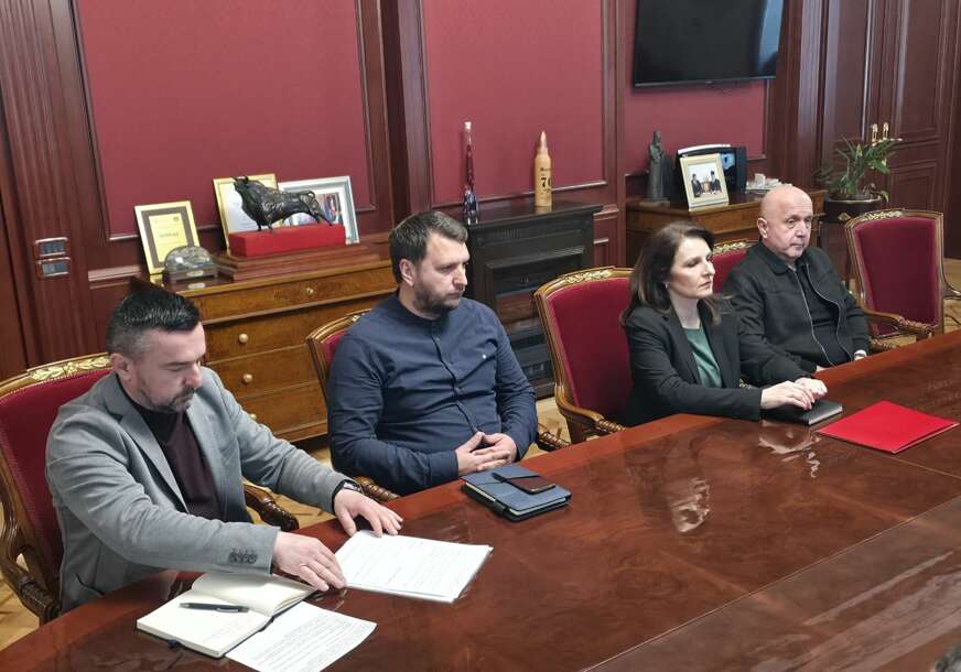 FOTO: USTUPLJENA FOTOGRAFIJA